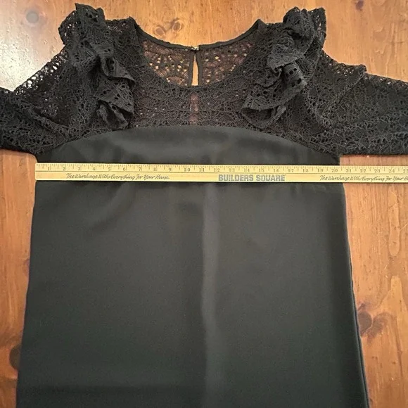 LILLY PULITZER Karolina Black Lace DRESS 12 Shift Ruffle Party Holiday Onyx - Picture 7 of 16